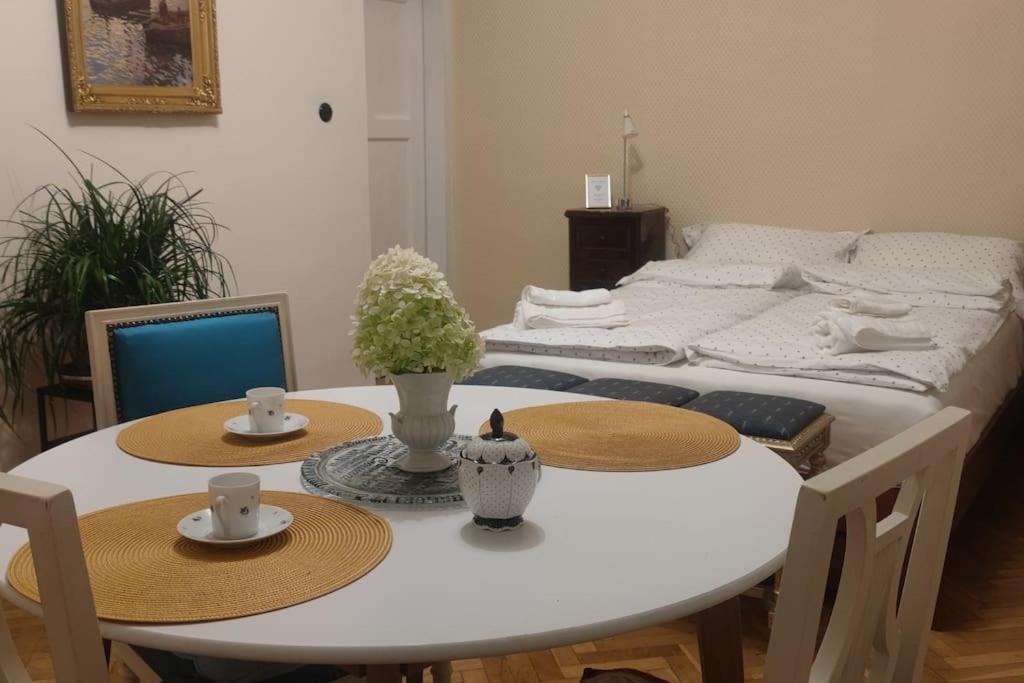 Apartament Aline *